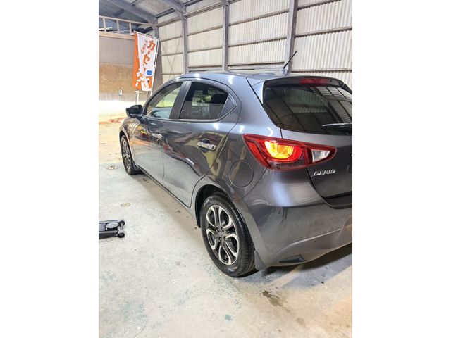 MAZDA DEMIO 2015 Image 31