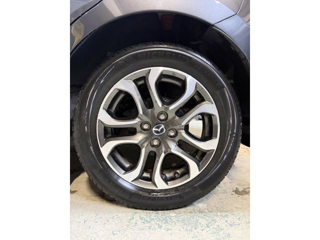 MAZDA DEMIO 2015 Image 31