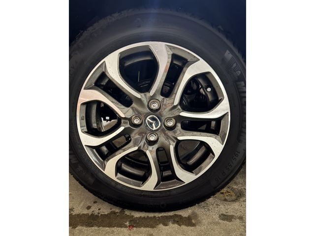 MAZDA DEMIO 2015 Image 31