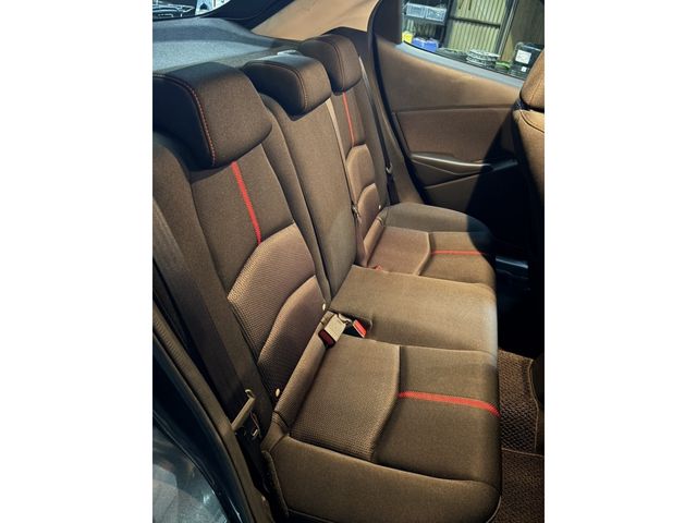 MAZDA DEMIO 2015 Image 31