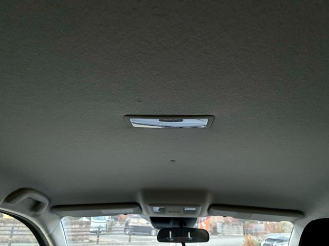 MAZDA DEMIO 2015 Image 31