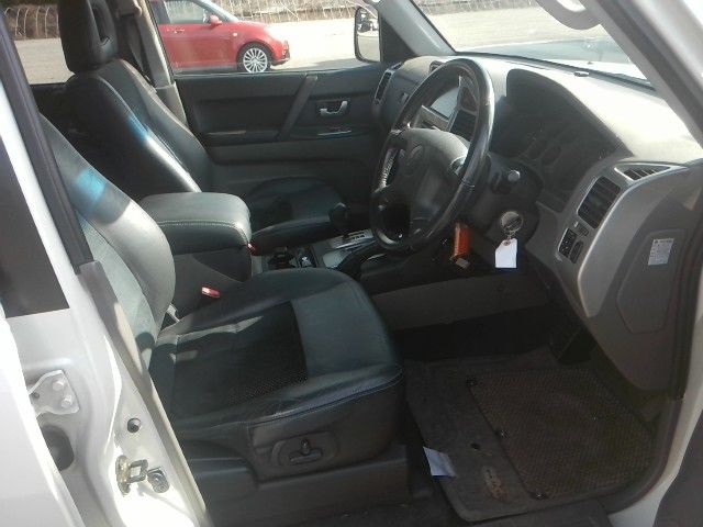 MITSUBISHI PAJERO WAGON 2005 Image 31