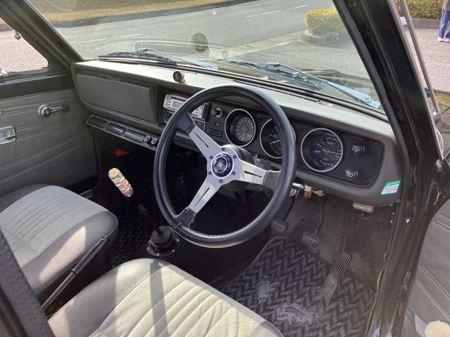 NISSAN SUNNY TRUCK 1993 Image 31