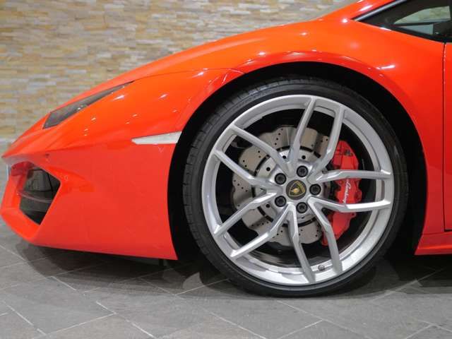 LAMBORGHINI HURACAN 2018 Image 31