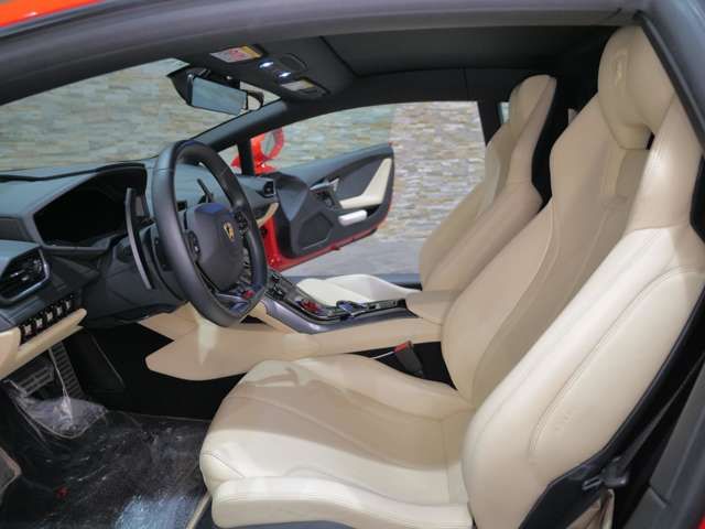 LAMBORGHINI HURACAN 2018 Image 31