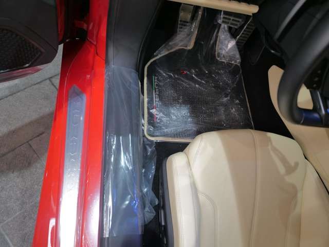 LAMBORGHINI HURACAN 2018 Image 31