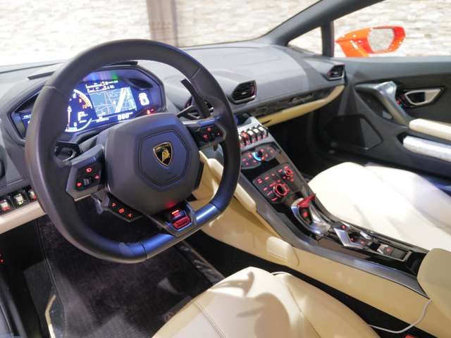 LAMBORGHINI HURACAN 2018 Image 31