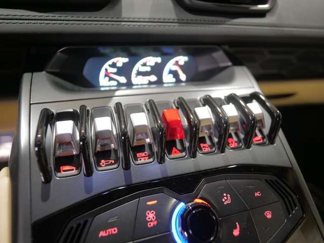 LAMBORGHINI HURACAN 2018 Image 31