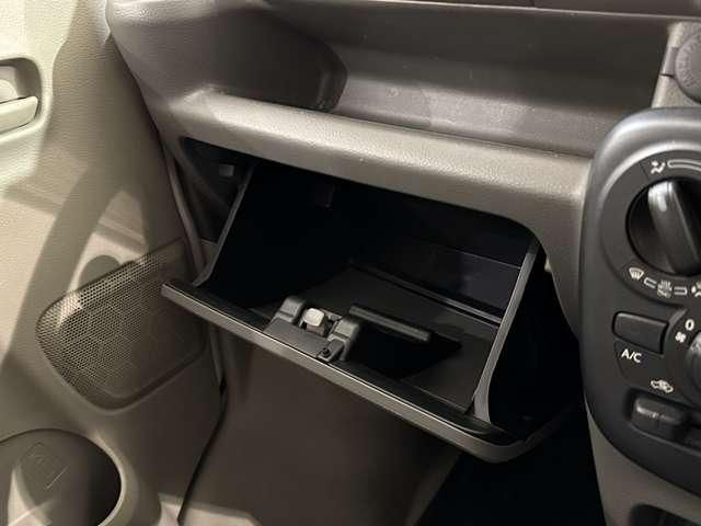 NISSAN NV100 CLIPPER 2017 Image 31