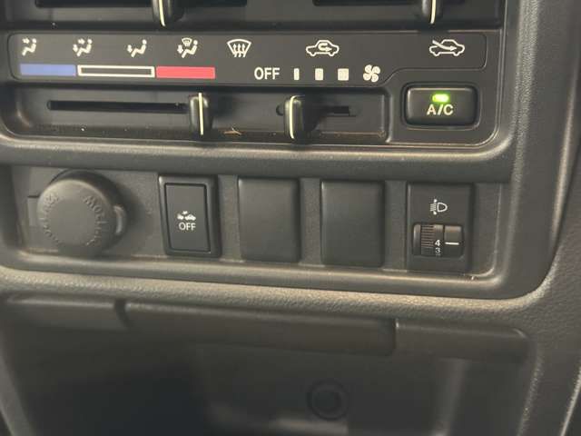 SUZUKI CARRY TRUCK 4WD 2018 Image 31