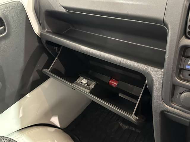 SUZUKI CARRY TRUCK 4WD 2018 Image 31