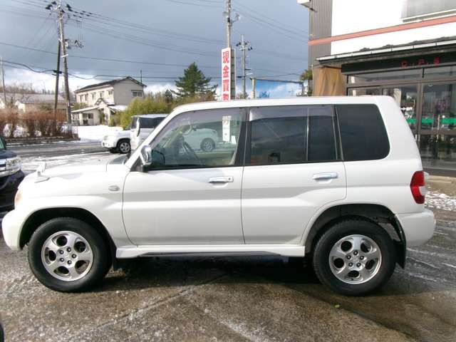 MITSUBISHI PAJERO IO  4WD 2006 Image 31