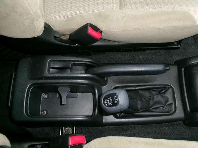 MITSUBISHI PAJERO IO  4WD 2006 Image 31