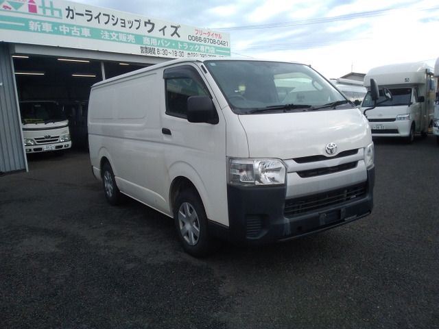 TOYOTA HIACE VAN 4WD 2015 Image 31