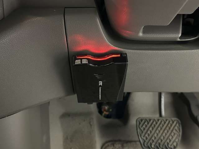 NISSAN MARCH BOLERO 2015 Image 31