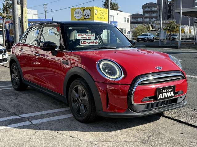 BMW MINI COOPER D 5DOOR 2021 Image 31