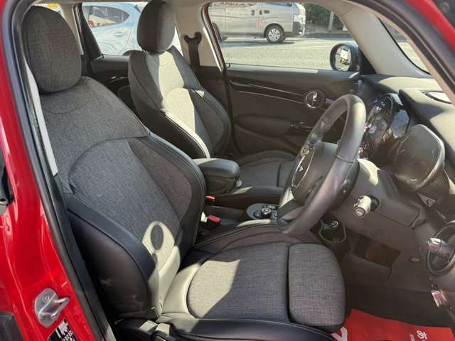 BMW MINI COOPER D 5DOOR 2021 Image 31