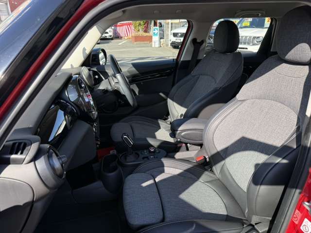 BMW MINI COOPER D 5DOOR 2021 Image 31