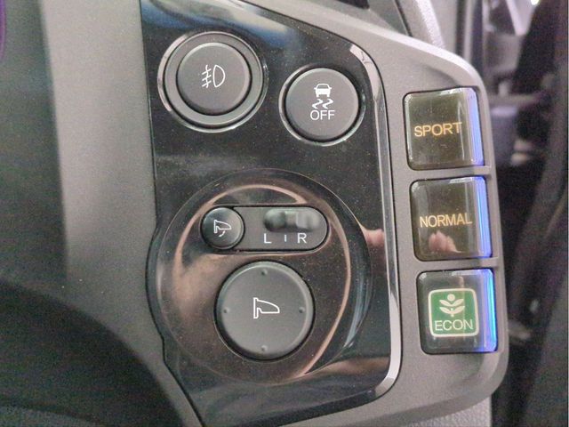 HONDA CR-Z 2013 Image 31