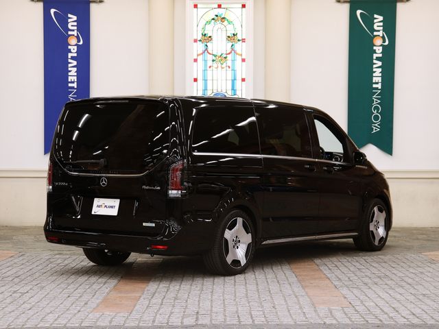 MERCEDES BENZ V CLAS 2024 Image 31