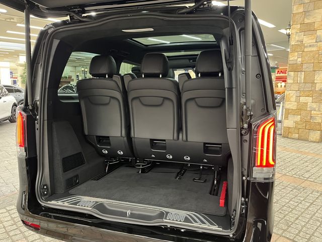 MERCEDES BENZ V CLAS 2024 Image 31