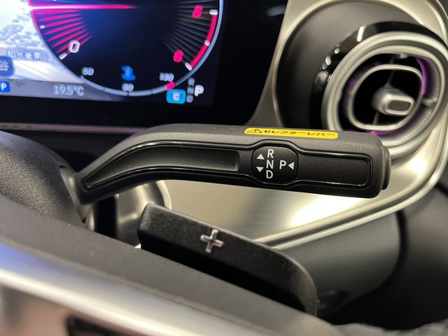 MERCEDES BENZ V CLAS 2024 Image 31