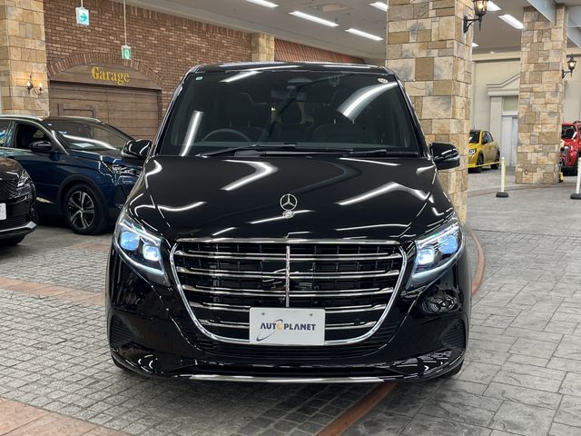 MERCEDES BENZ V CLAS 2024 Image 31