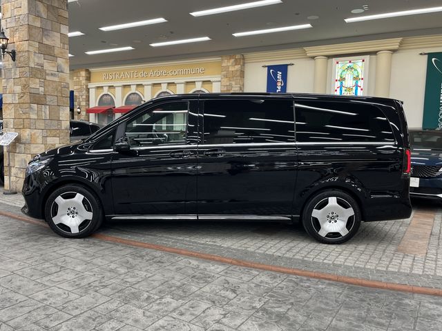 MERCEDES BENZ V CLAS 2024 Image 31