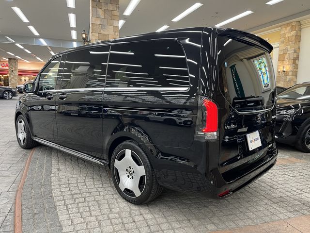 MERCEDES BENZ V CLAS 2024 Image 31