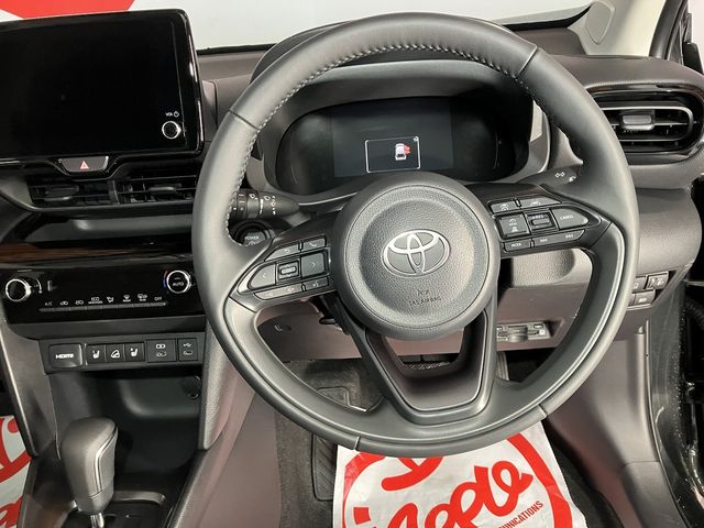 TOYOTA YARIS CROSS HYBRID 2025 Image 31