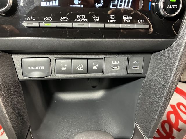 TOYOTA YARIS CROSS HYBRID 2025 Image 31