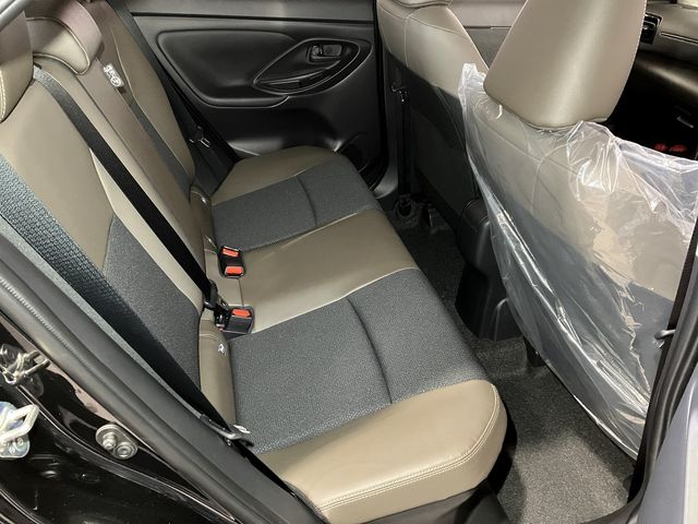 TOYOTA YARIS CROSS HYBRID 2025 Image 31