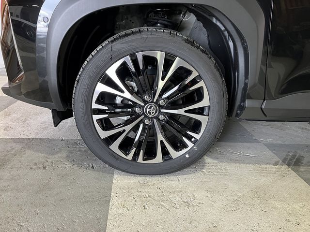 TOYOTA YARIS CROSS HYBRID 2025 Image 31