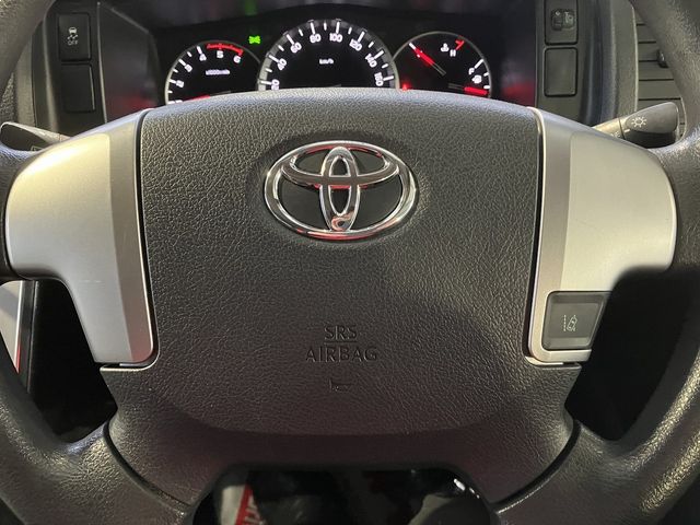 TOYOTA HIACE VAN 4WD 2018 Image 31