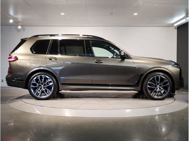 BMW X7 2024 Image 31