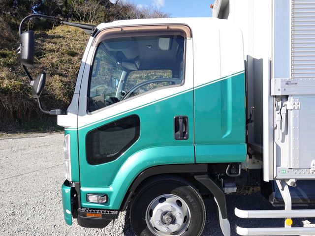 ISUZU FORWARD 2015 Image 31