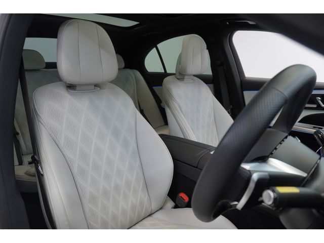 MERCEDES BENZ E CLAS 2024 Image 31