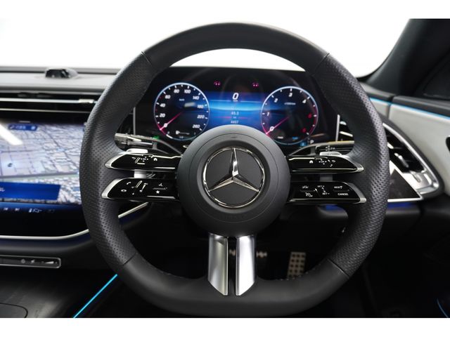 MERCEDES BENZ E CLAS 2024 Image 31