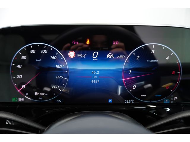 MERCEDES BENZ E CLAS 2024 Image 31