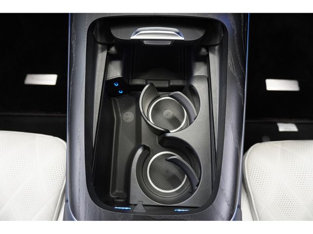 MERCEDES BENZ E CLAS 2024 Image 31