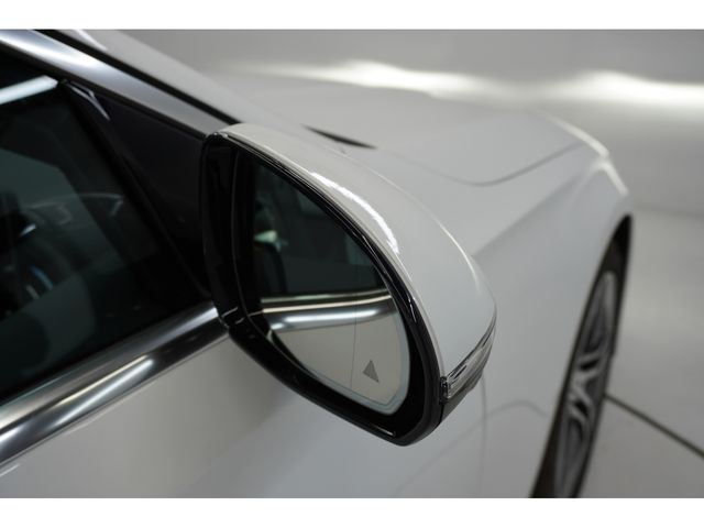 MERCEDES BENZ E CLAS 2024 Image 31