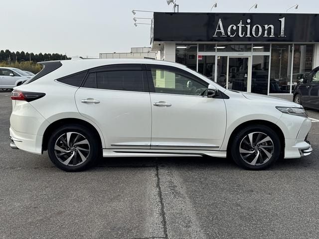 TOYOTA HARRIER 2WD 2018 Image 31