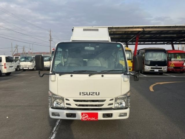 ISUZU ELF 2018 Image 31