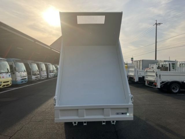 ISUZU ELF 2018 Image 31