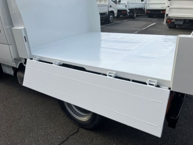 ISUZU ELF 2018 Image 31