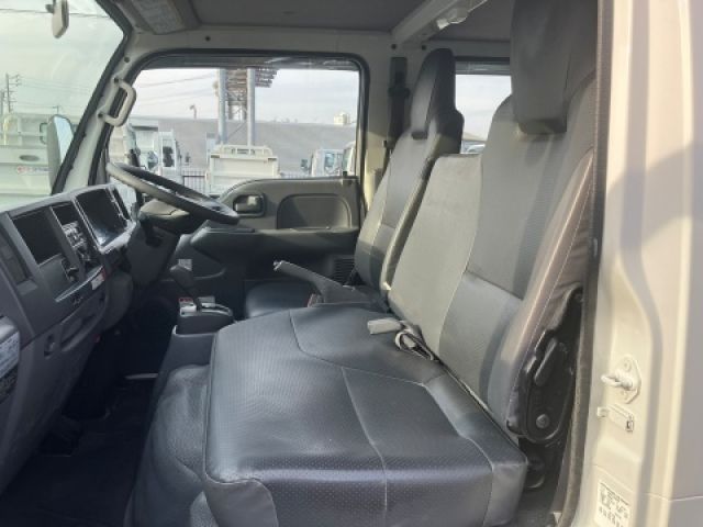 ISUZU ELF 2018 Image 31