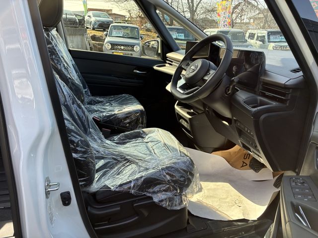 NISSAN SERENA  WG 4WD 2025 Image 31