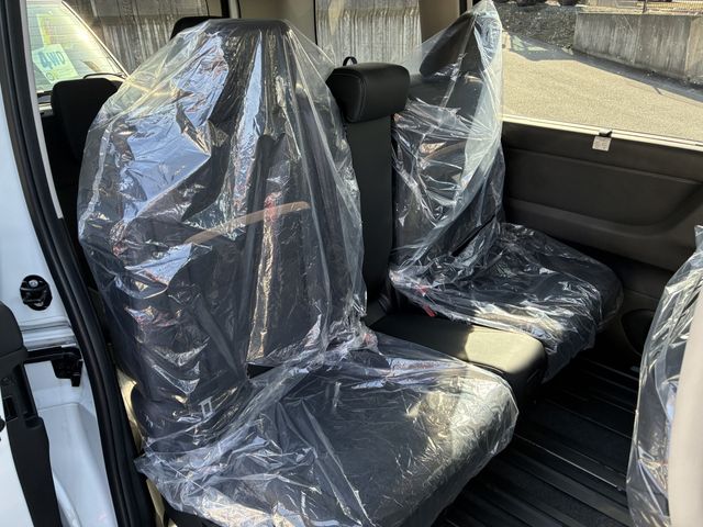 NISSAN SERENA  WG 4WD 2025 Image 31