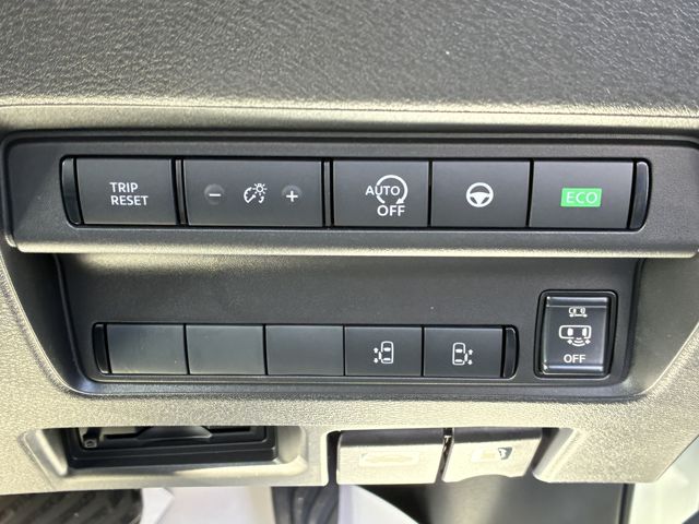 NISSAN SERENA  WG 4WD 2025 Image 31