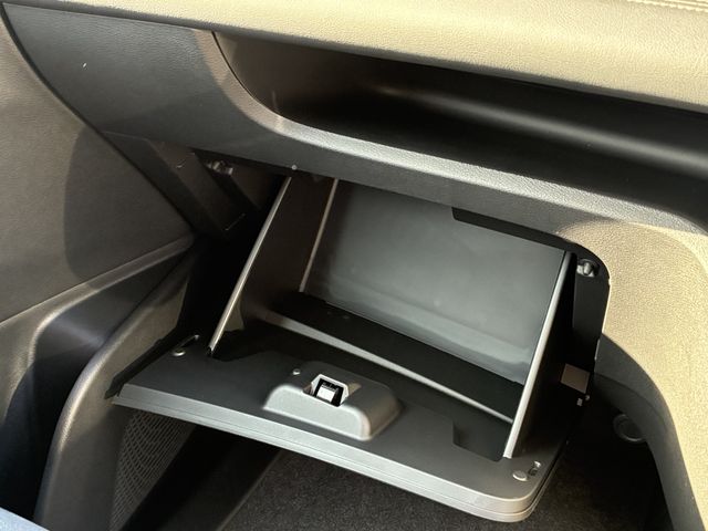 NISSAN SERENA  WG 4WD 2025 Image 31